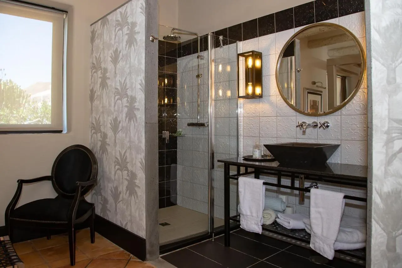 5 Suites Lanzarote Macher Bed & Breakfast