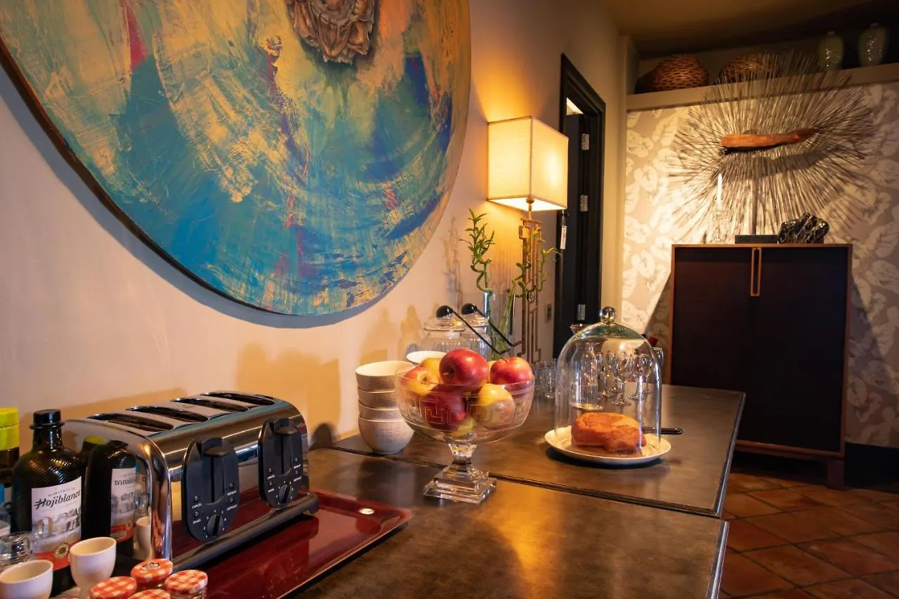 Mácher 5 Suites Lanzarote فندق مبيت وإفطار